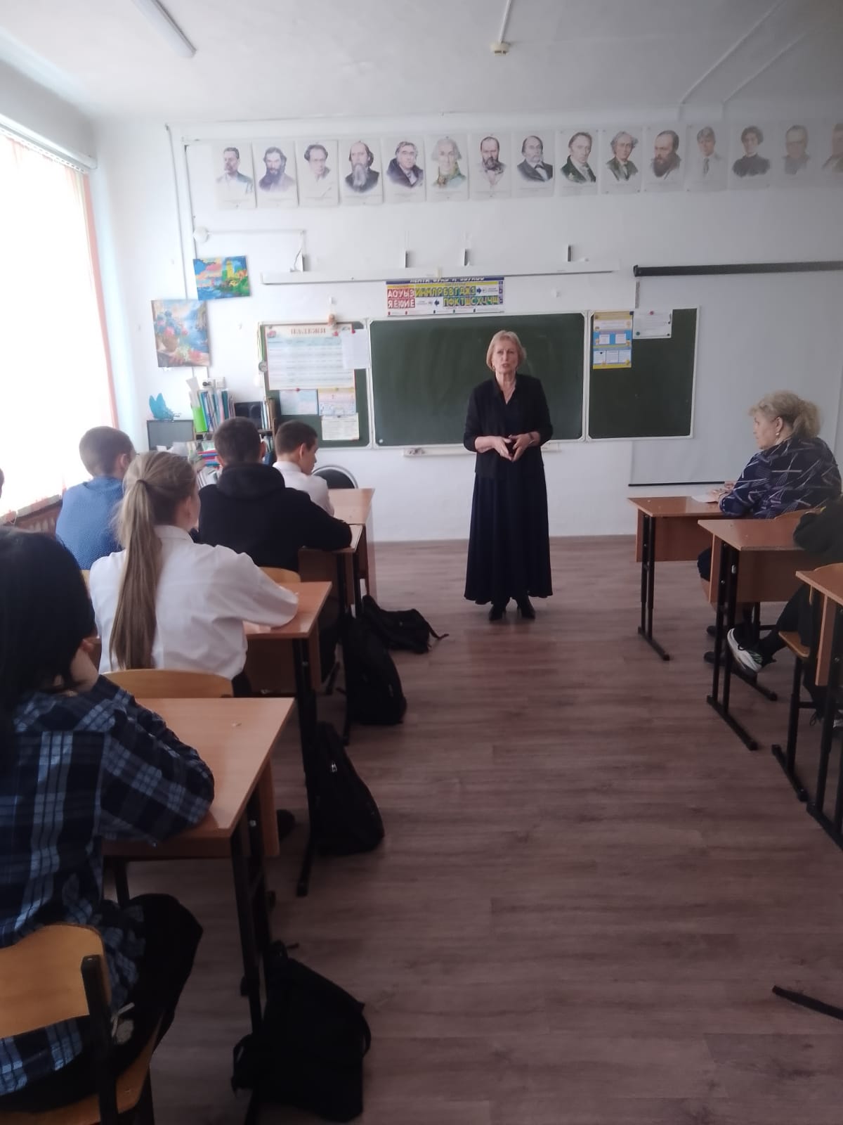 Беседа с учащимися 9-11..